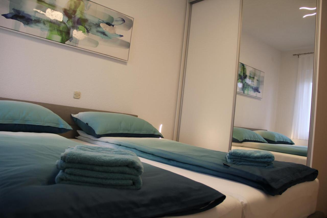Apartment Zarko Врсар Екстер'єр фото