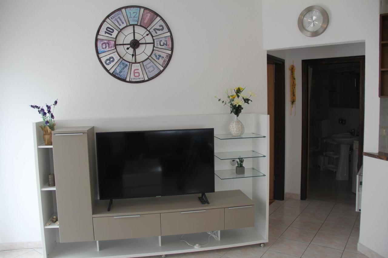 Apartment Zarko Врсар Екстер'єр фото